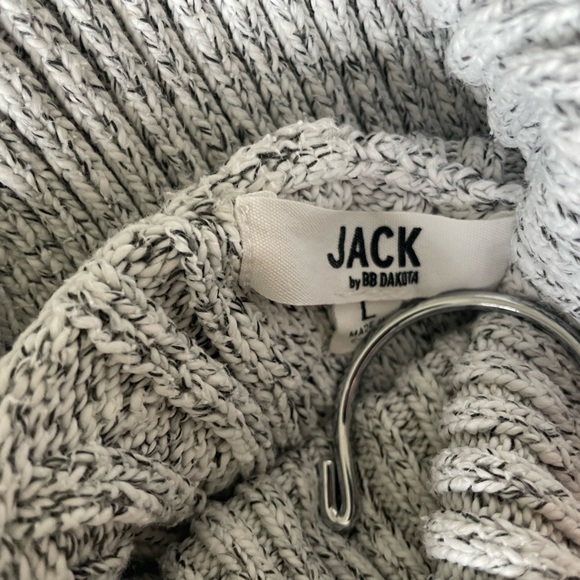 Jack BB Dakota Chunky Cable Knit Turtleneck Sweater - Picture 6 of 9